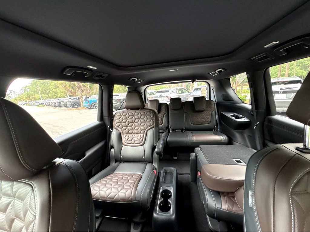 New 2026 Nissan Armada Platinum Reserve RWD image 39