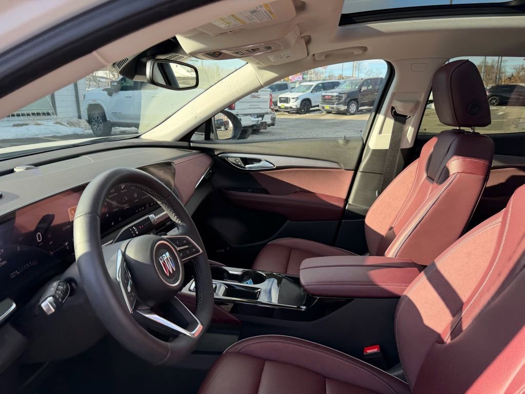 Used 2025 Buick Envision Sport Touring image 18