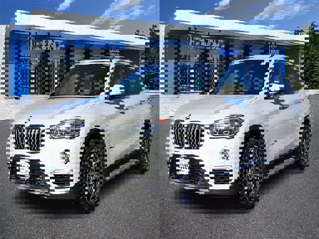 Used 2016 BMW X1 xDrive28i image 1