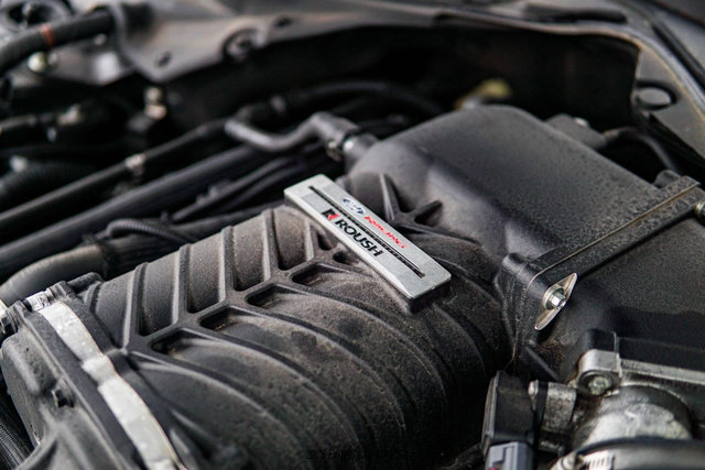 Used 2017 Ford Mustang GT Premium image 18