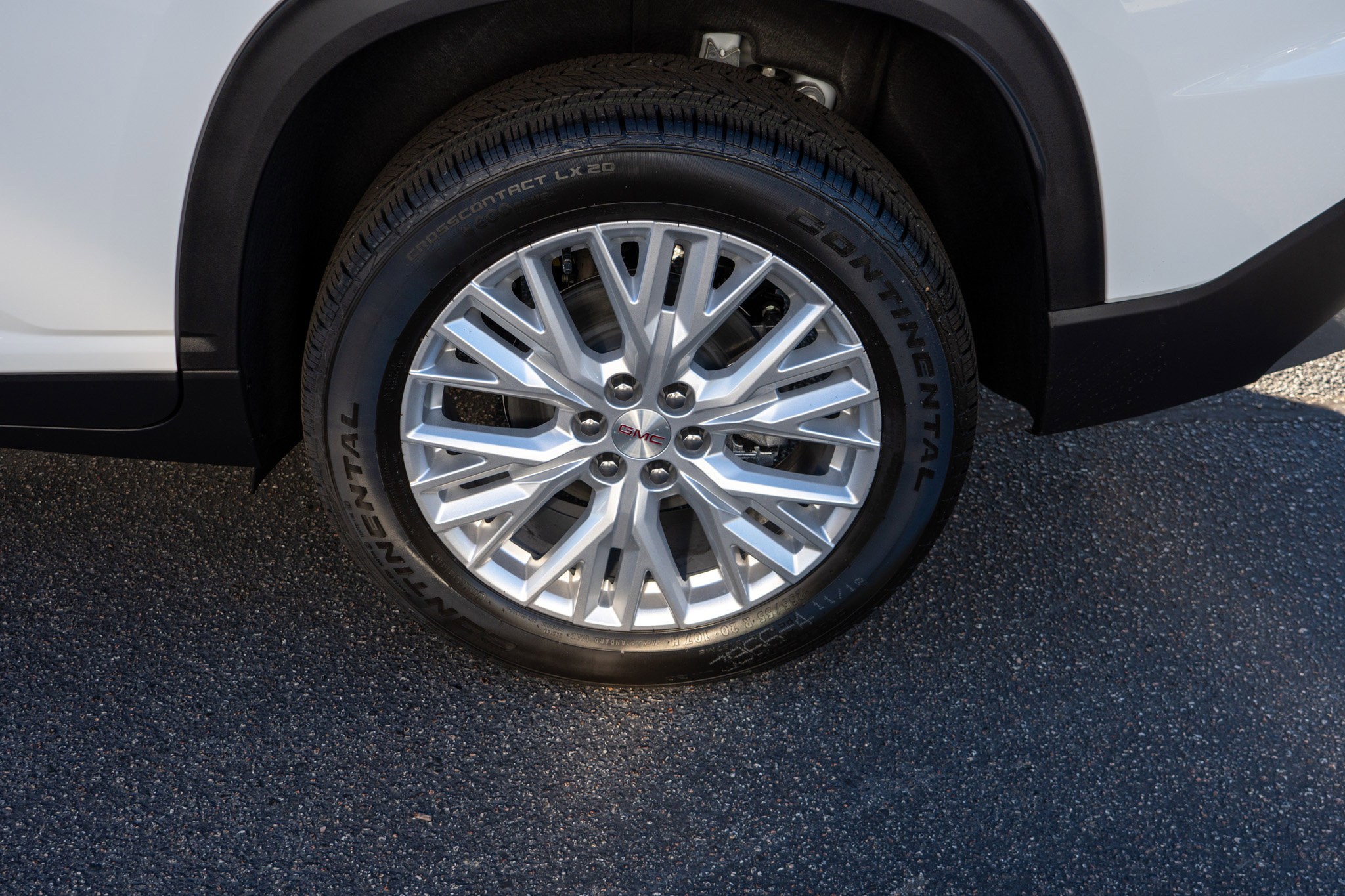 New 2026 GMC Acadia Elevation w/ Elevation Premium Package FWD image 9