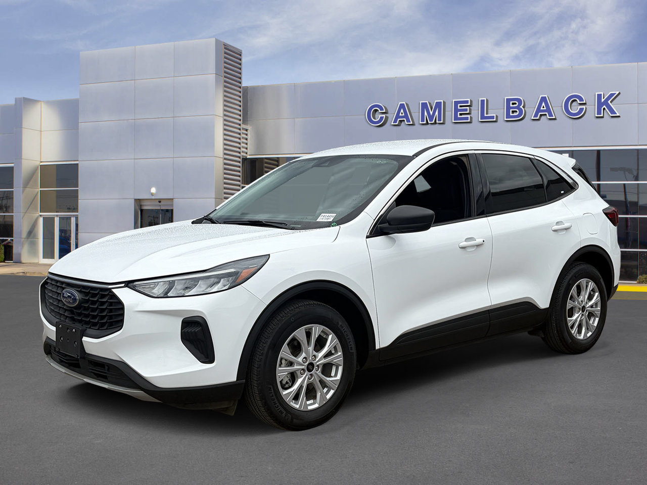 Certified 2024 Ford Escape Active FWD image 2