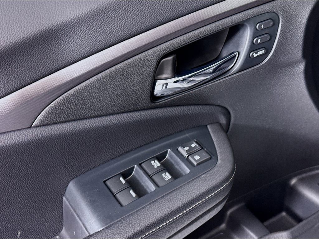 Certified 2023 Honda Ridgeline RTL image 23