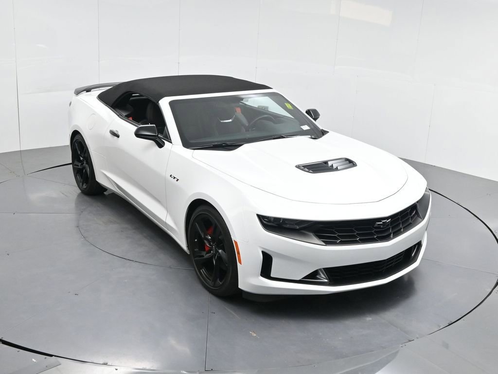 Used 2024 Chevrolet Camaro LT w/ RS Package image 51