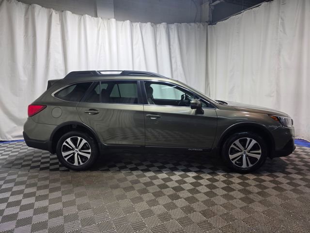 Used 2018 Subaru Outback 2.5i Limited w/ Protection Package #1 image 3