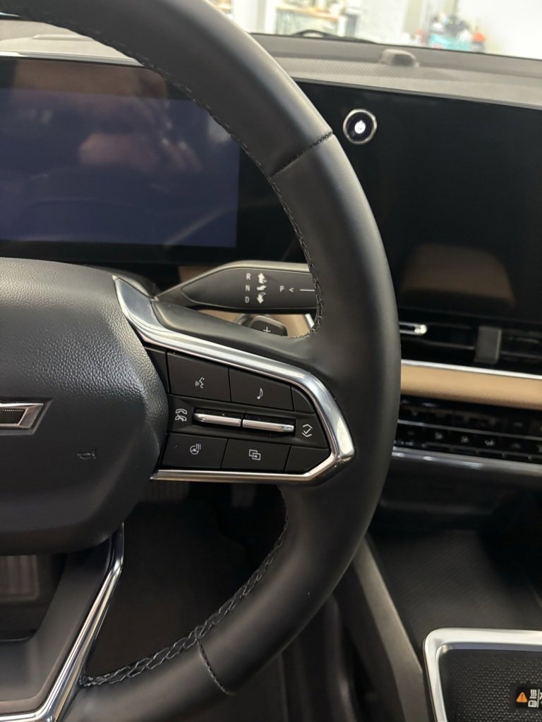 Certified 2025 Chevrolet Equinox ACTIV w/ Safety and Technology Package image 13