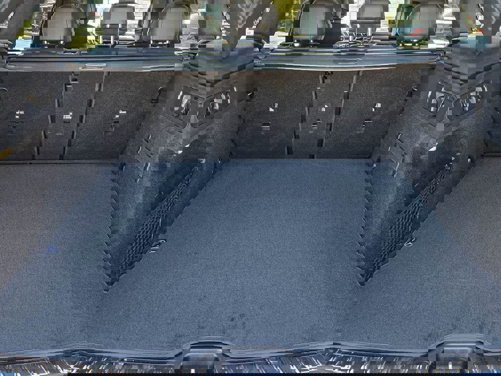 New 2026 Mercedes-Benz GLC 300 4MATIC image 32