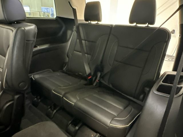 Used 2023 GMC Acadia Denali w/ Denali Ultimate Package AWD/4WD image 37