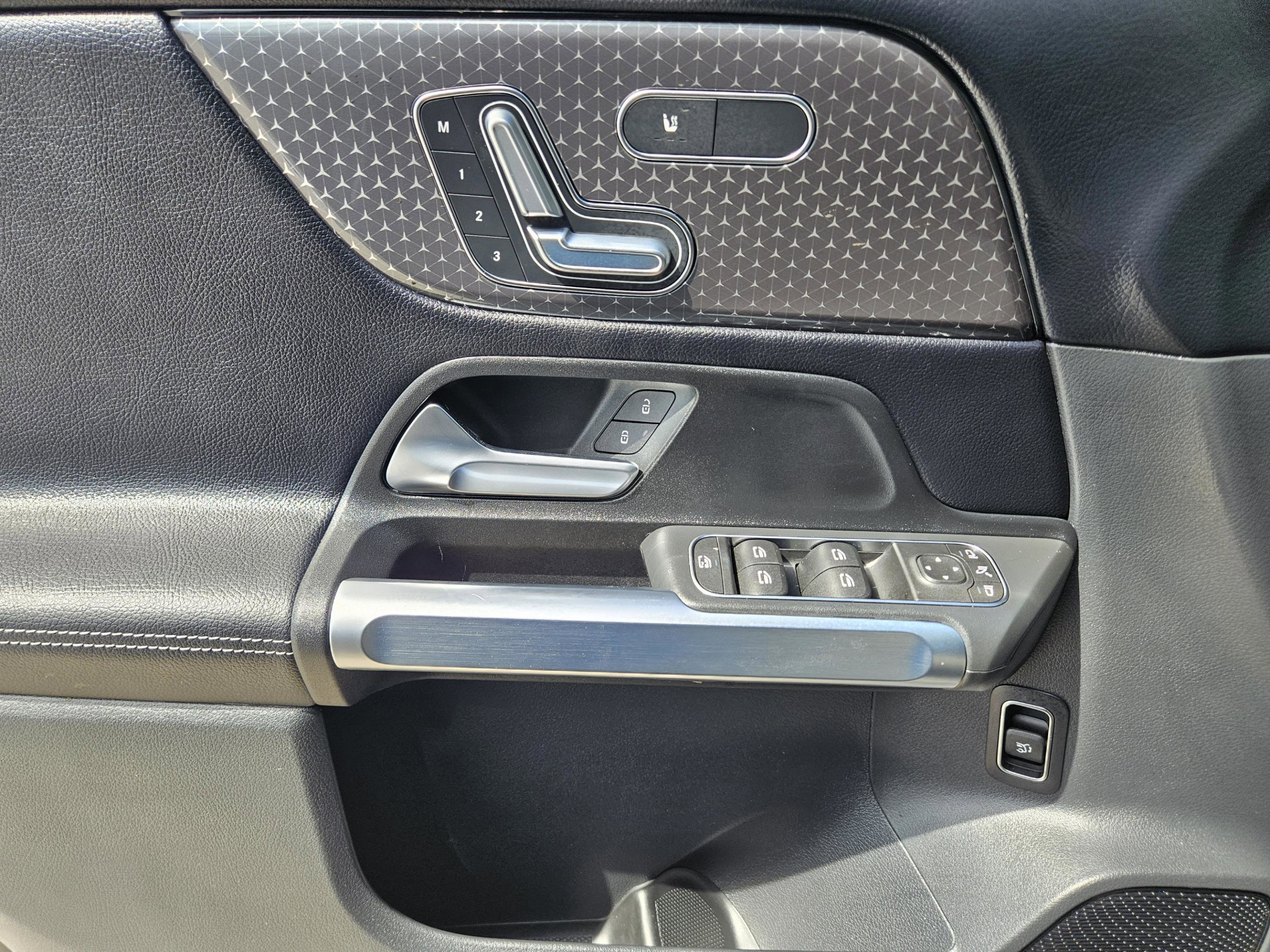 Certified 2026 Mercedes-Benz GLB 250 image 15