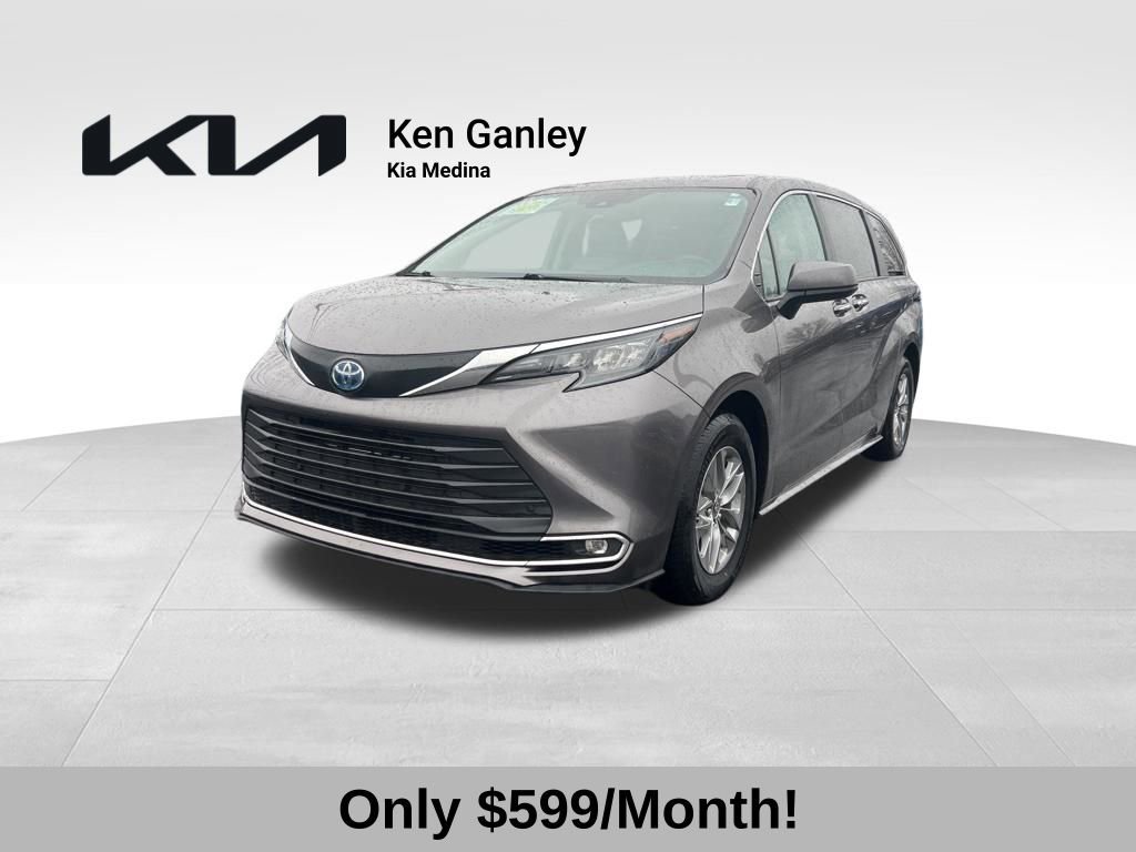 Used 2024 Toyota Sienna XLE