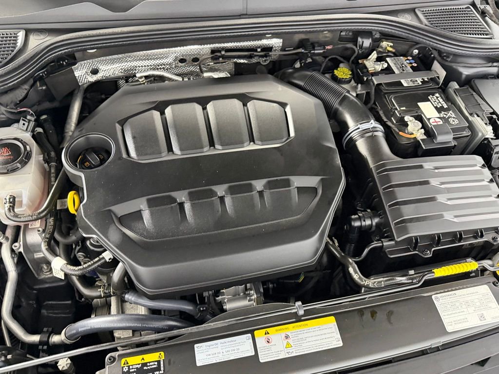 Used 2022 Volkswagen GTI SE image 37