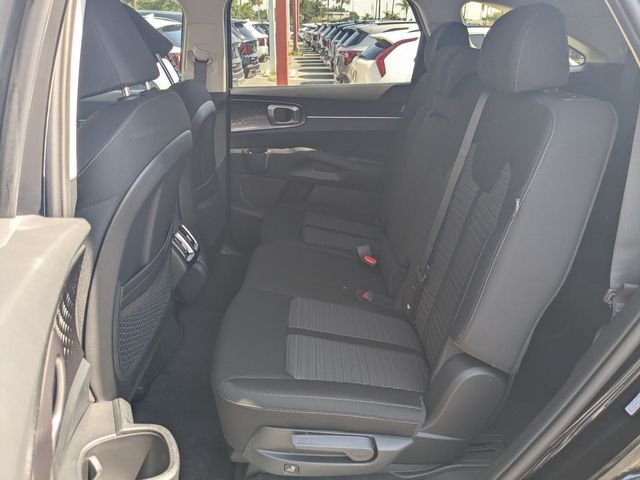 New 2026 Kia Sorento LX FWD image 14