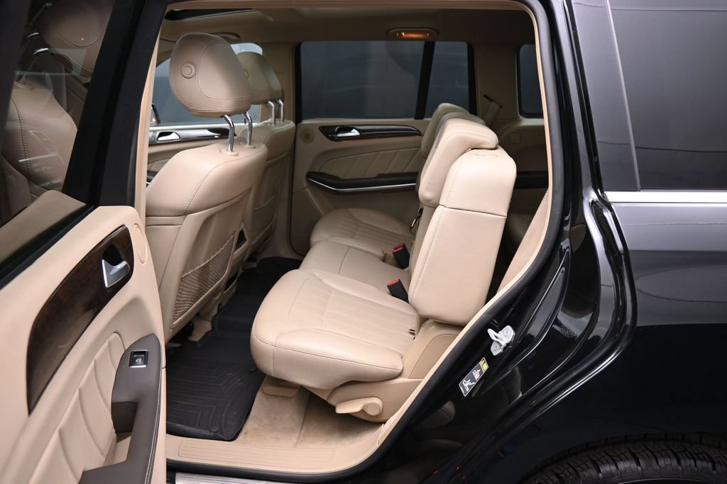 Used 2014 Mercedes-Benz GL 450 4MATIC image 26
