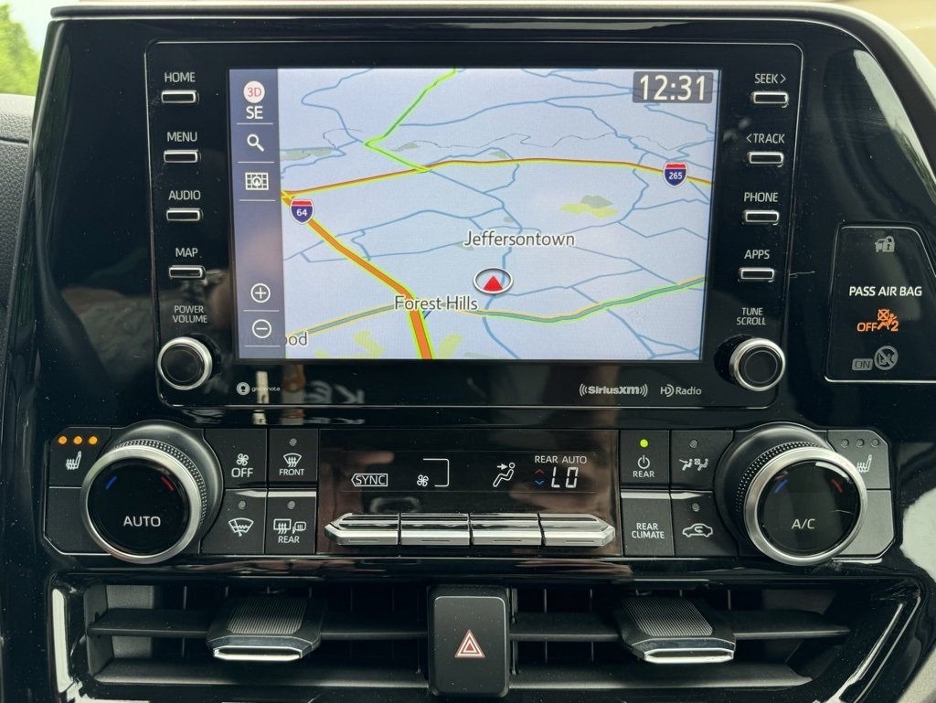 Used 2022 Toyota Highlander XLE image 34