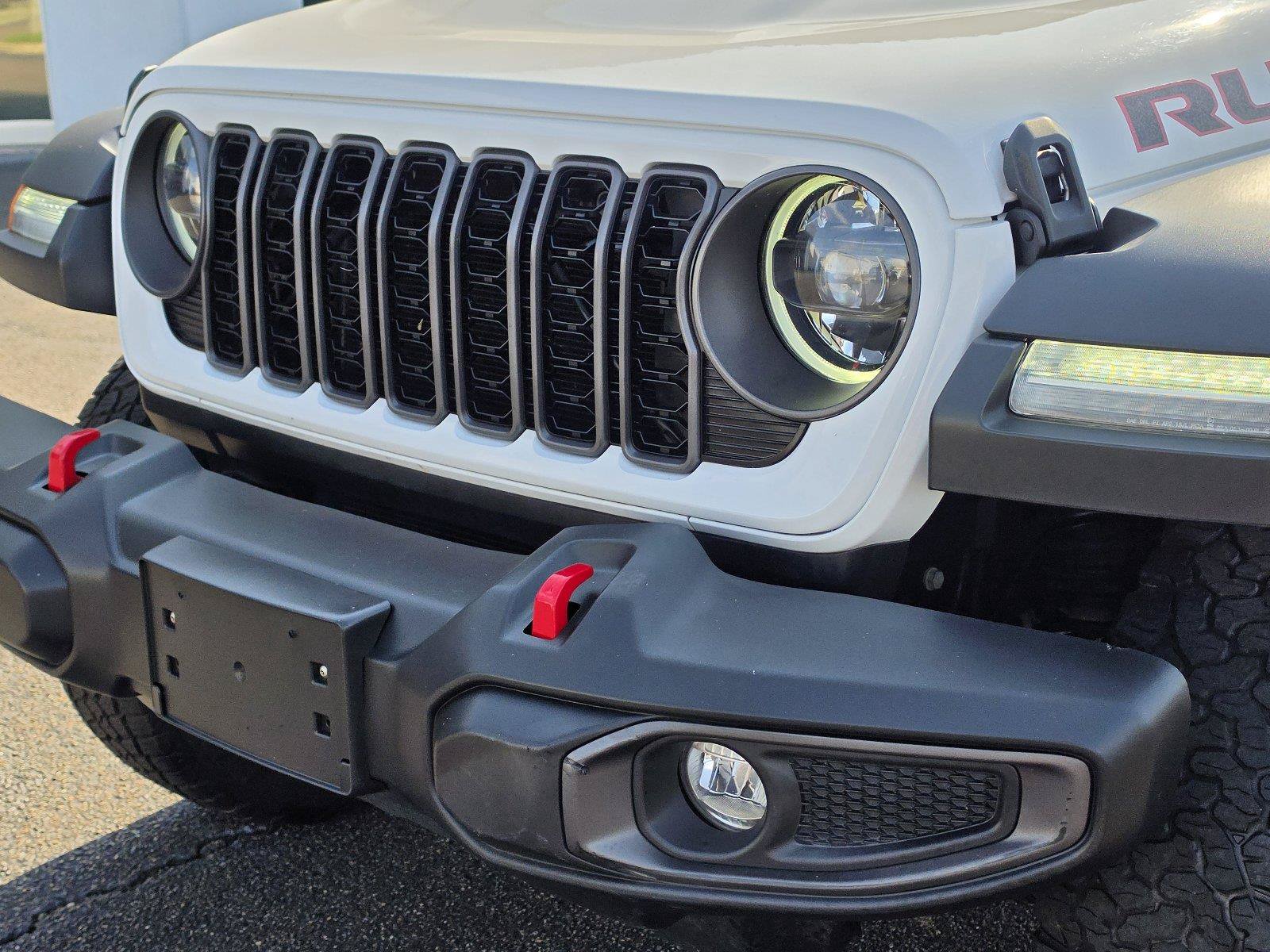 Used 2024 Jeep Wrangler Unlimited Rubicon AWD/4WD image 9