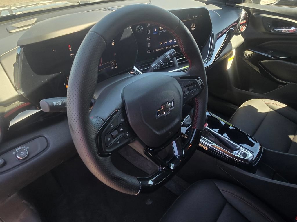 New 2026 Chevrolet Trax RS w/ Driver Confidence Package FWD image 16