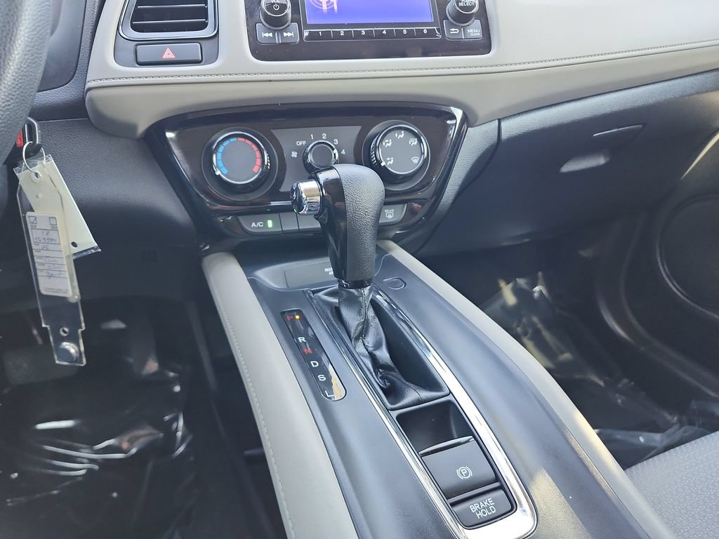 Certified 2022 Honda HR-V LX image 29