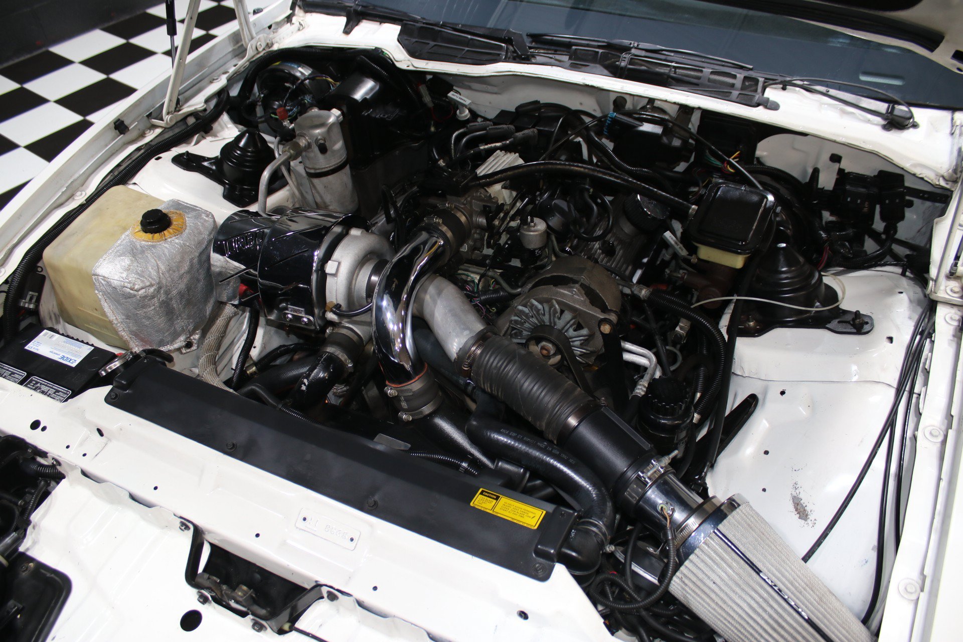 Used 1989 Pontiac Firebird Trans Am RWD image 2