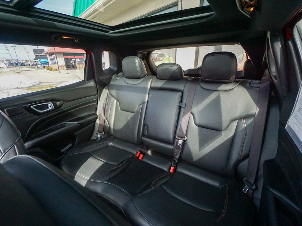 Used 2022 Jeep Compass Limited w/ (RED) Package image 34