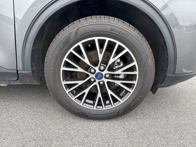 Used 2022 Ford Escape SEL w/ Technology Package image 11