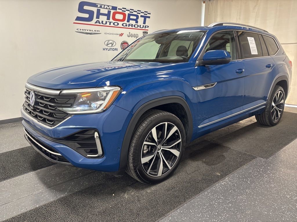 Used 2025 Volkswagen Atlas SEL Premium R-Line