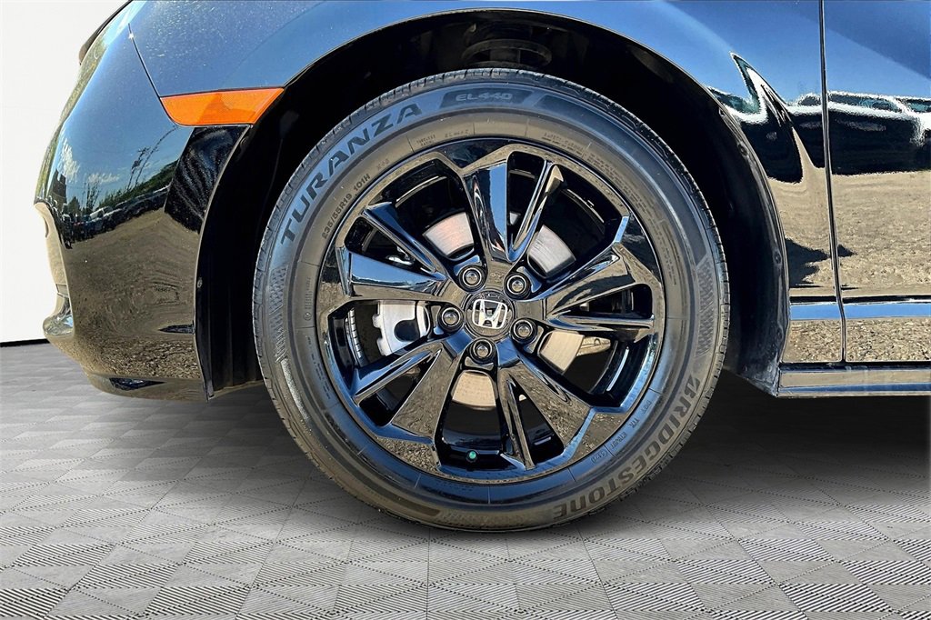 Used 2024 Honda Odyssey Sport image 9