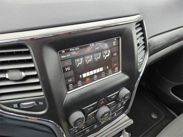 Used 2020 Jeep Grand Cherokee Laredo image 22