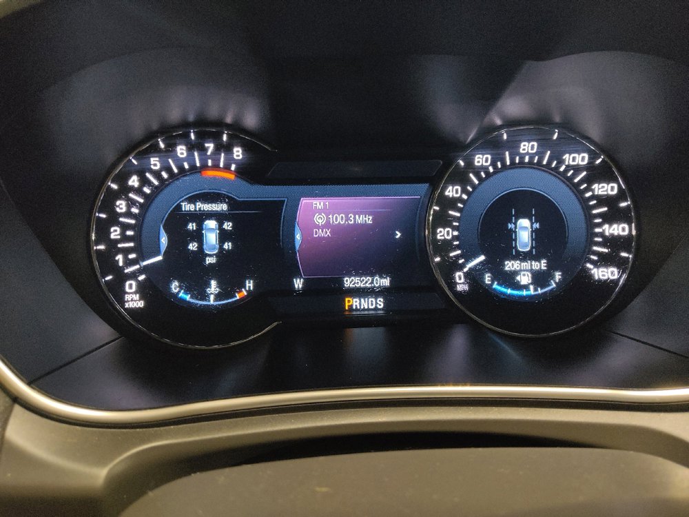 Used 2016 Lincoln MKX Reserve w/ Technology Package FWD image 23