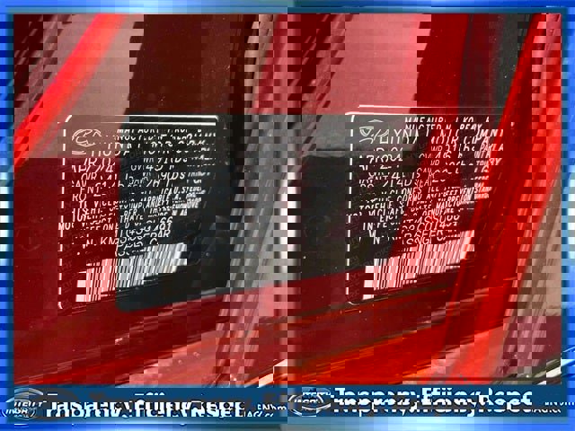 Used 2025 Genesis G70 2.5T w/ Sport Prestige Package image 19