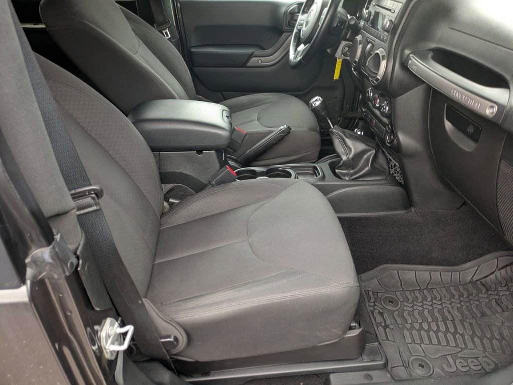 Used 2017 Jeep Wrangler Sport w/ Quick Order Package 23S image 15