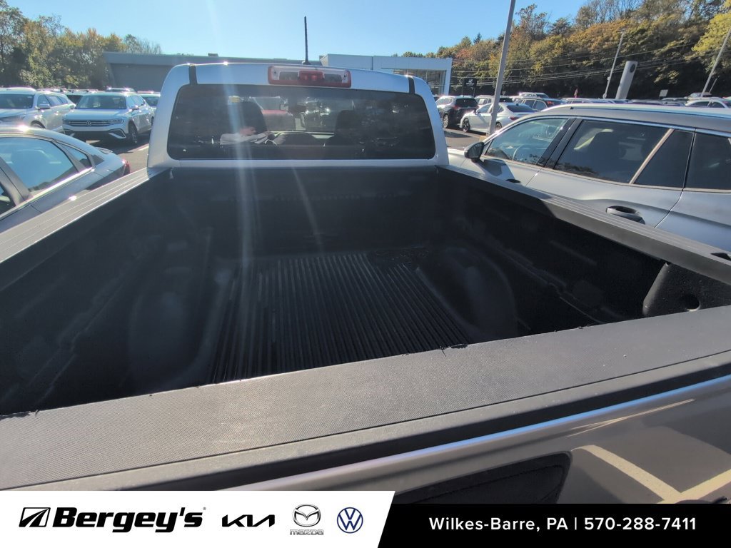 Used 2017 Chevrolet Colorado W/T w/ WT Convenience Package RWD image 13