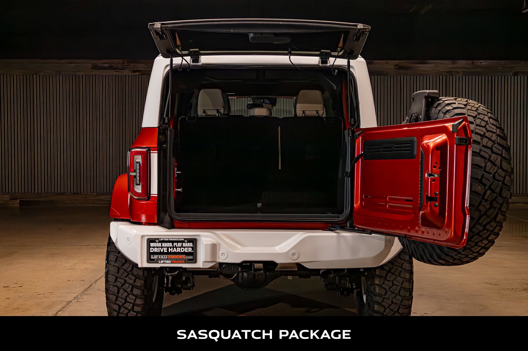 Used 2023 Ford Bronco Wildtrak AWD/4WD image 9