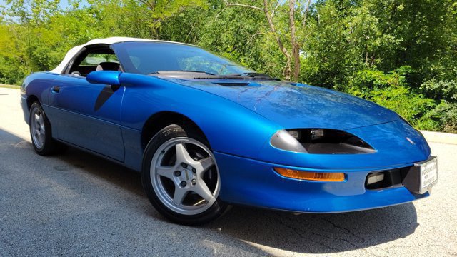 Used 1995 Chevrolet Camaro Z28 image 2