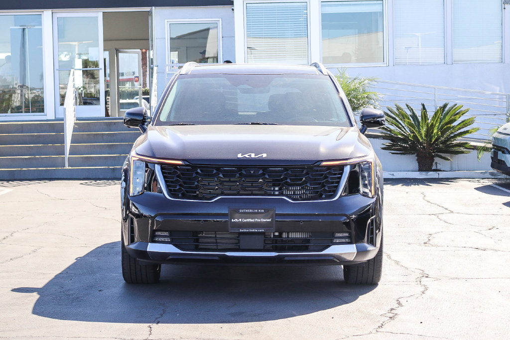 Certified 2025 Kia Sorento SX FWD image 2