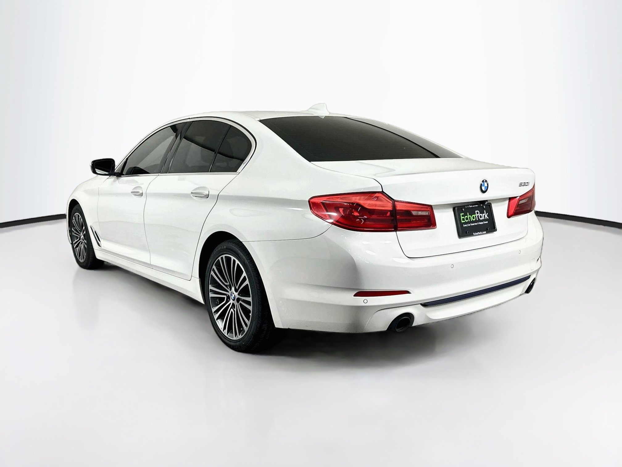 Used 2018 BMW 530i RWD image 5
