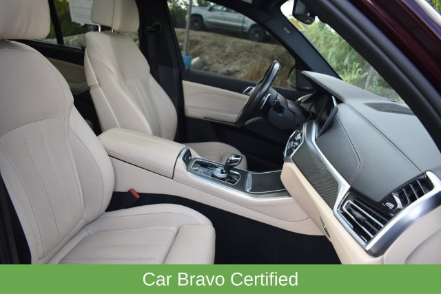 Used 2021 BMW X5 M50i w/ Executive Package AWD/4WD image 16
