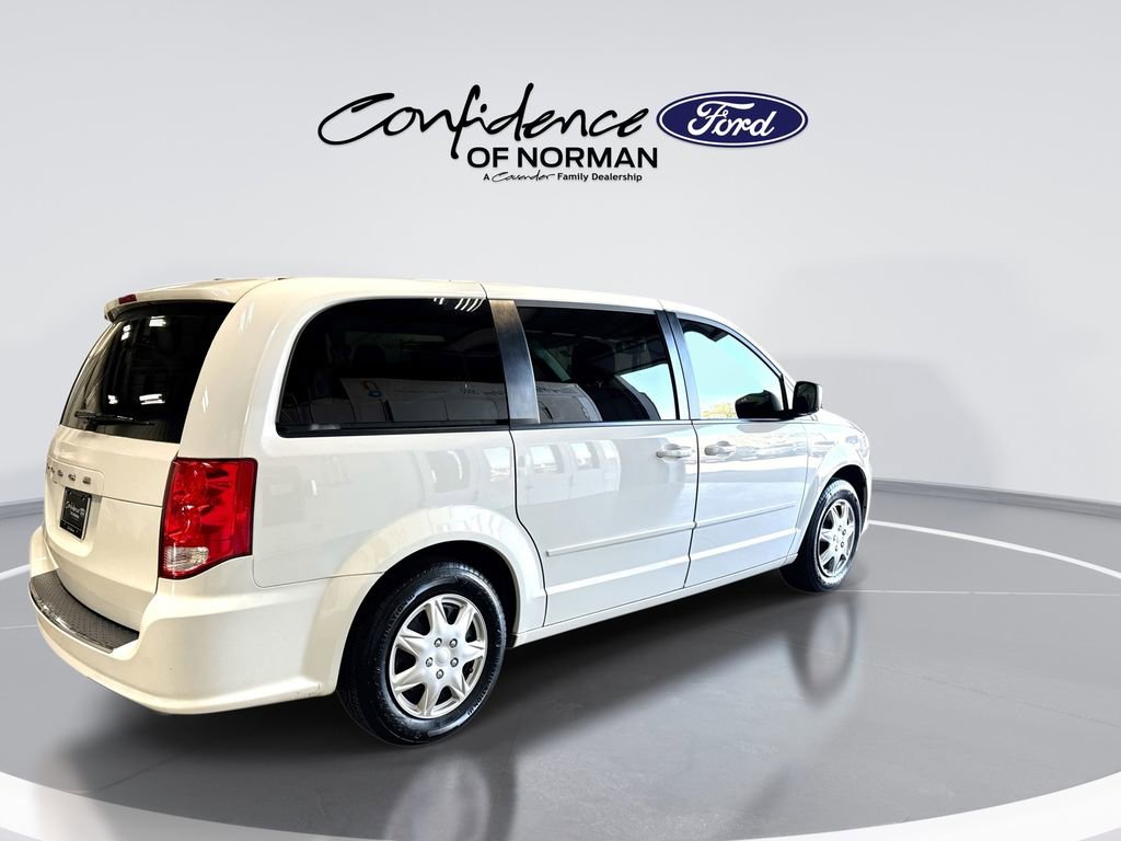 Used 2017 Dodge Grand Caravan SE w/ Power Window Group image 9