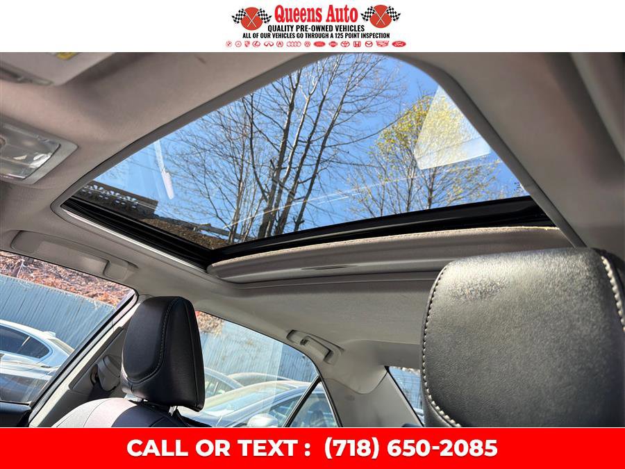 Used 2013 Toyota Camry SE FWD image 25