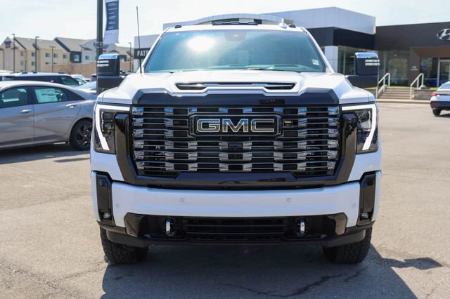 New 2026 GMC Sierra 2500 Denali Ultimate AWD/4WD image 2