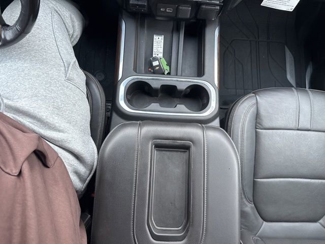 Used 2021 Chevrolet Silverado 1500 High Country w/ Technology Package image 38