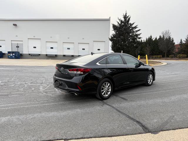 Used 2018 Hyundai Sonata SE image 4