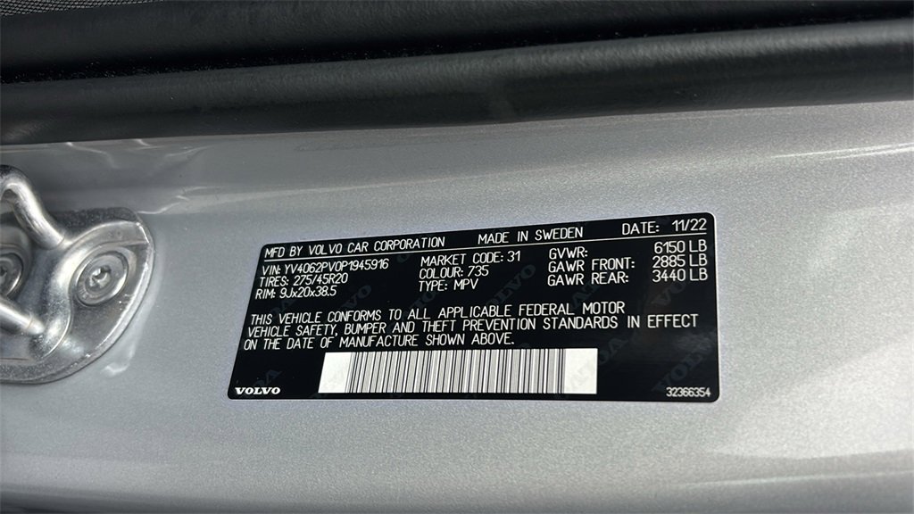 Certified 2023 Volvo XC90 B6 Core w/ Climate Package image 36