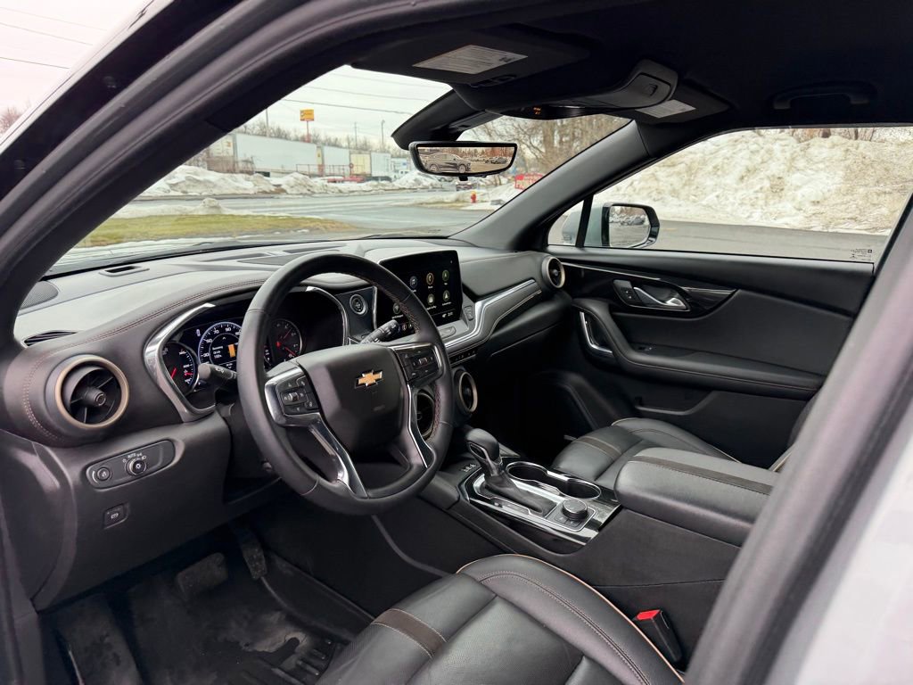 Used 2023 Chevrolet Blazer Premier w/ Driver Confidence II Package image 17