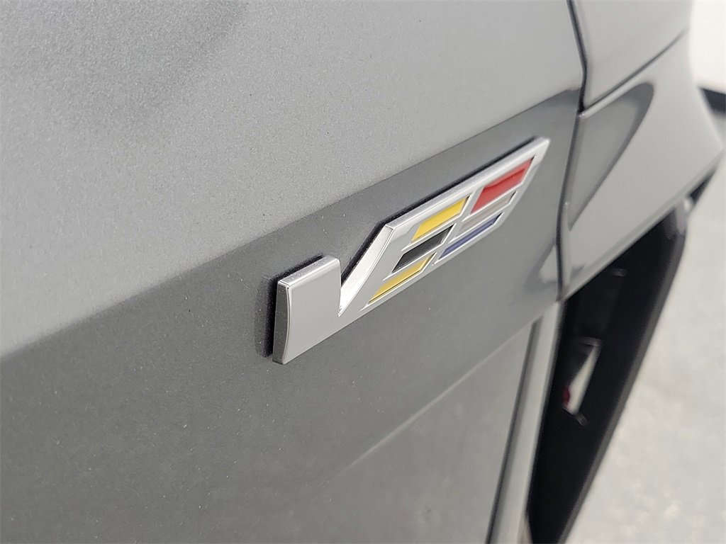 New 2026 Cadillac Lyriq V w/ Exterior Carbon Fiber Package image 32