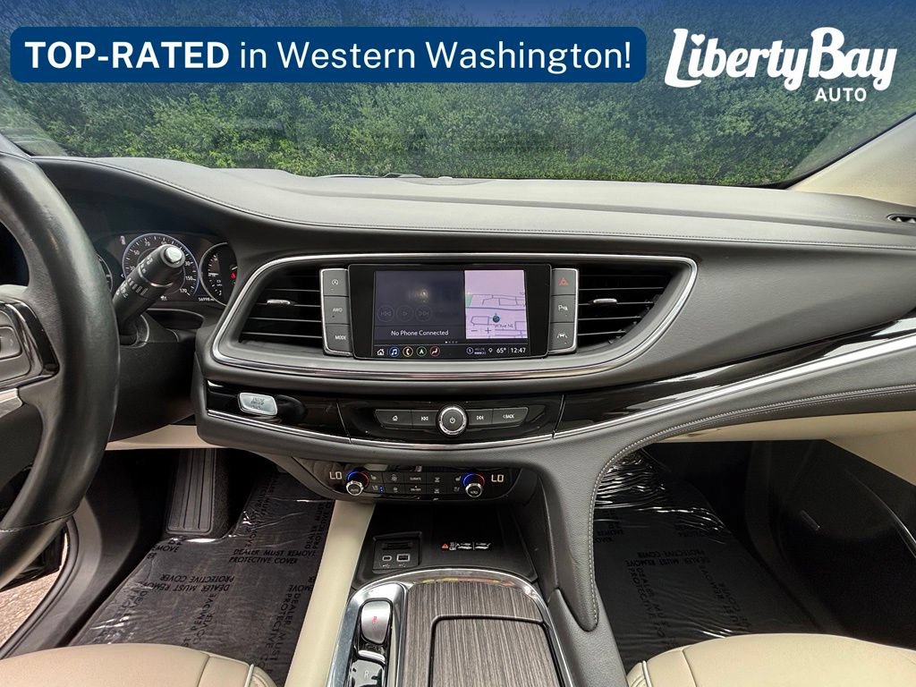 Used 2023 Buick Enclave Avenir w/ Avenir Technology Package AWD/4WD image 13