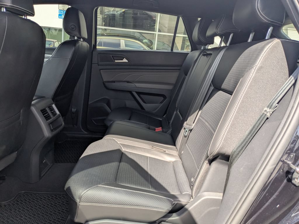 Used 2021 Volkswagen Atlas Cross Sport SE AWD/4WD image 20