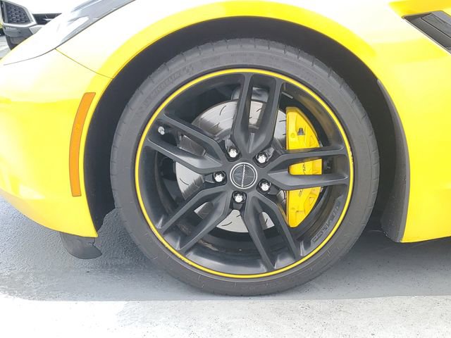 Used 2018 Chevrolet Corvette Stingray Convertible RWD image 11