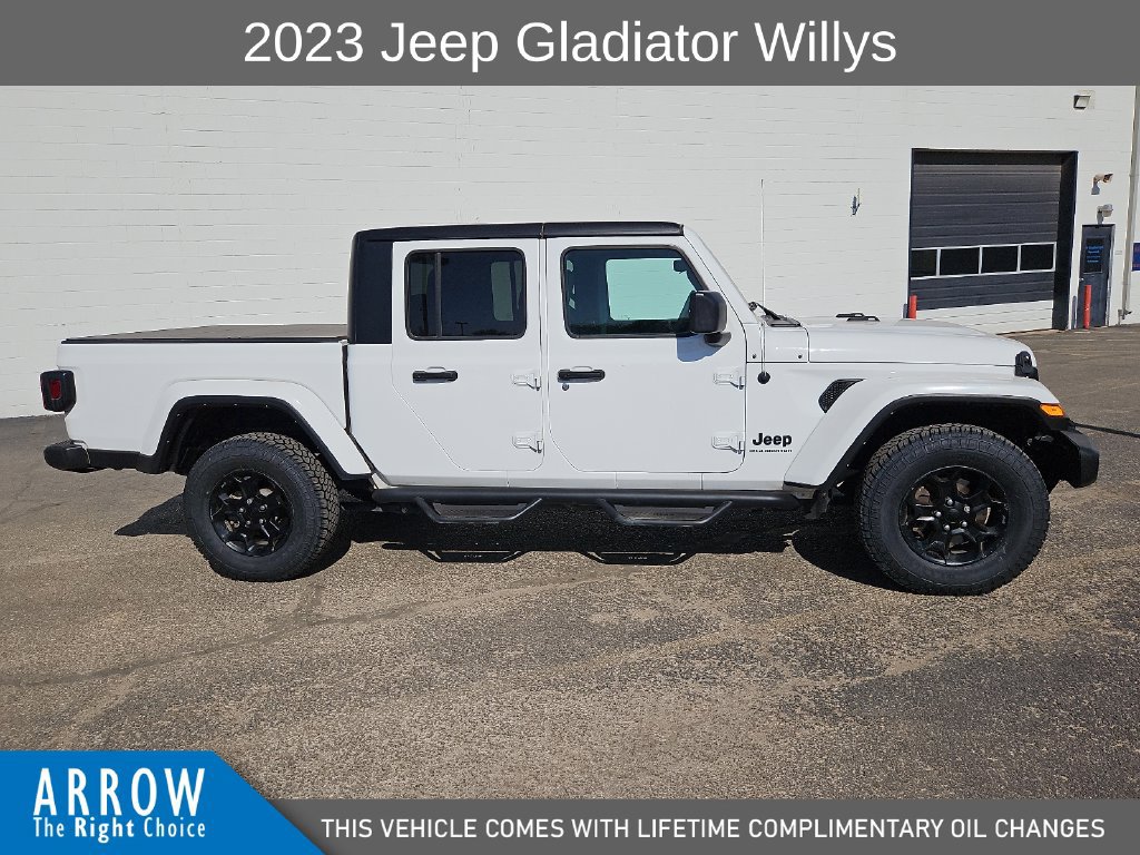 Used 2023 Jeep Gladiator Sport AWD/4WD image 14