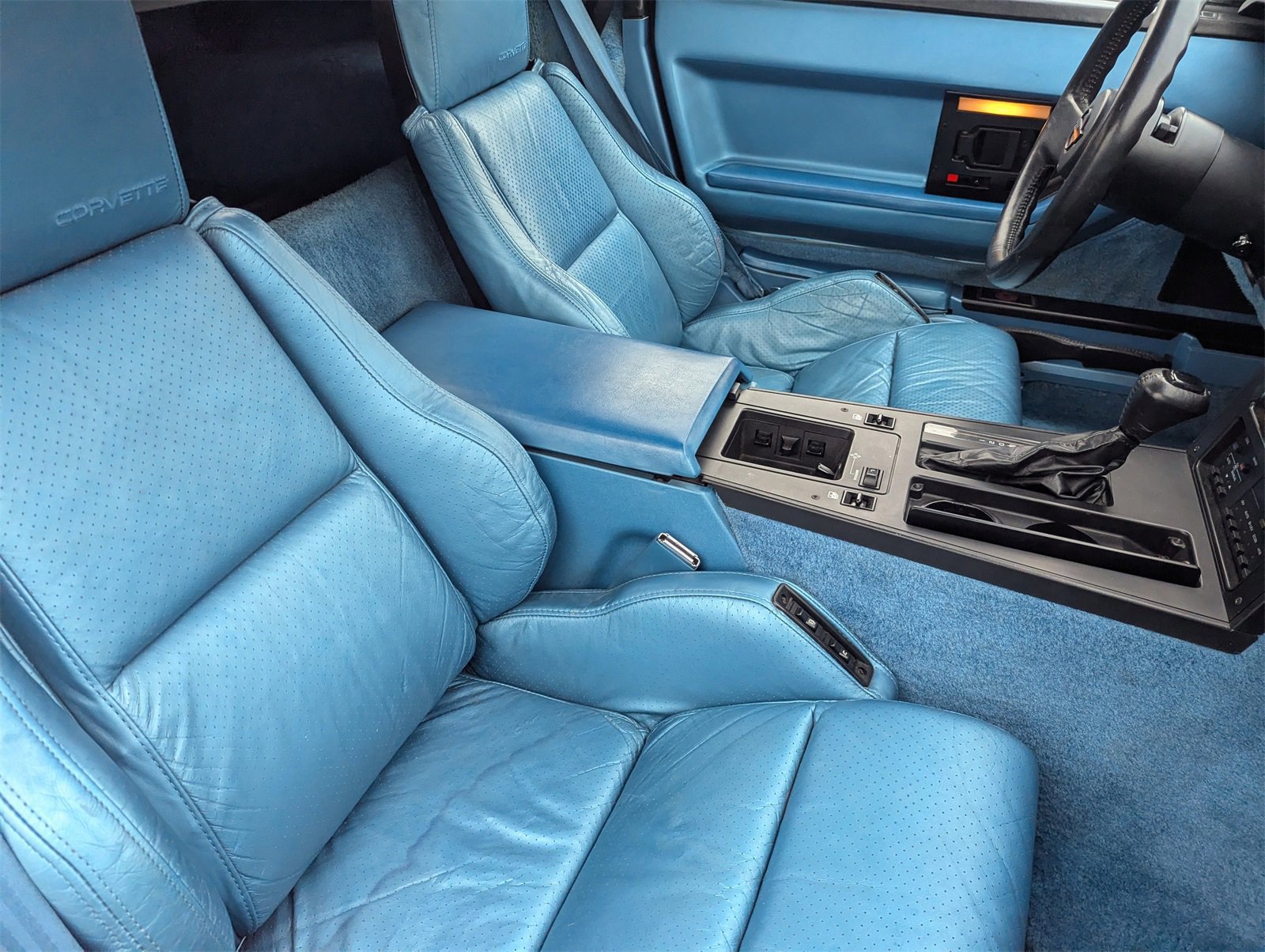 Used 1987 Chevrolet Corvette Convertible image 6