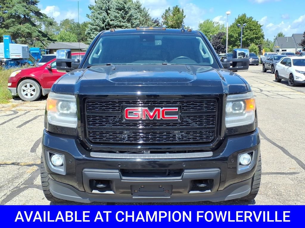 Used 2016 GMC Sierra 2500 Denali w/ Duramax Plus Package AWD/4WD image 2